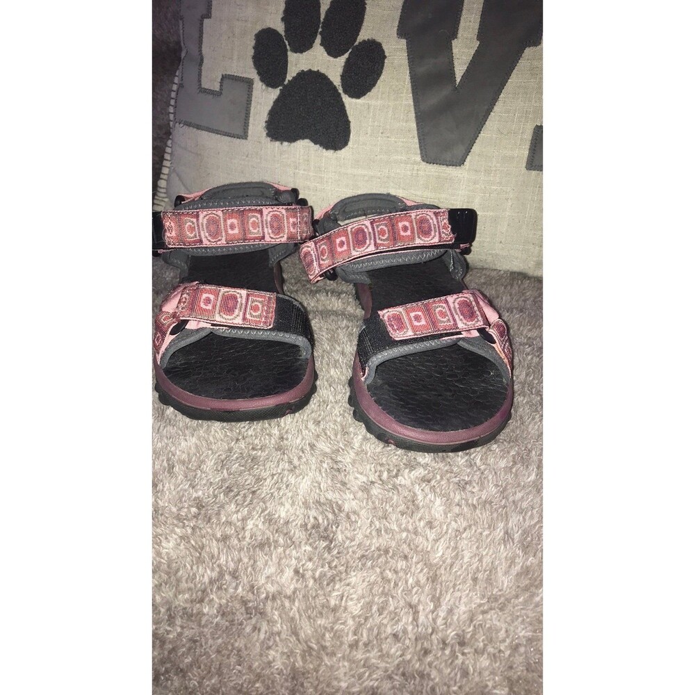 Rafters River Sandals Size 6 Women’s Pink Geometric Pattern Like New!